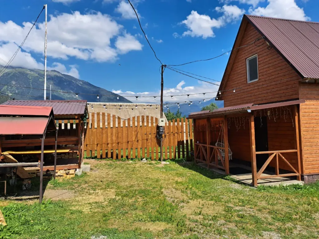 Коттедж Коттедж Осень — Архыз