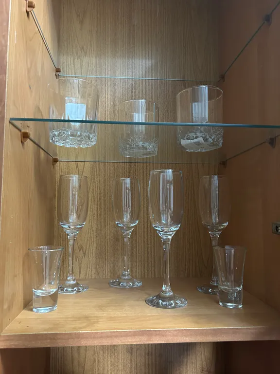 Квартира возле Автовокзала и Сургутнефтегаза