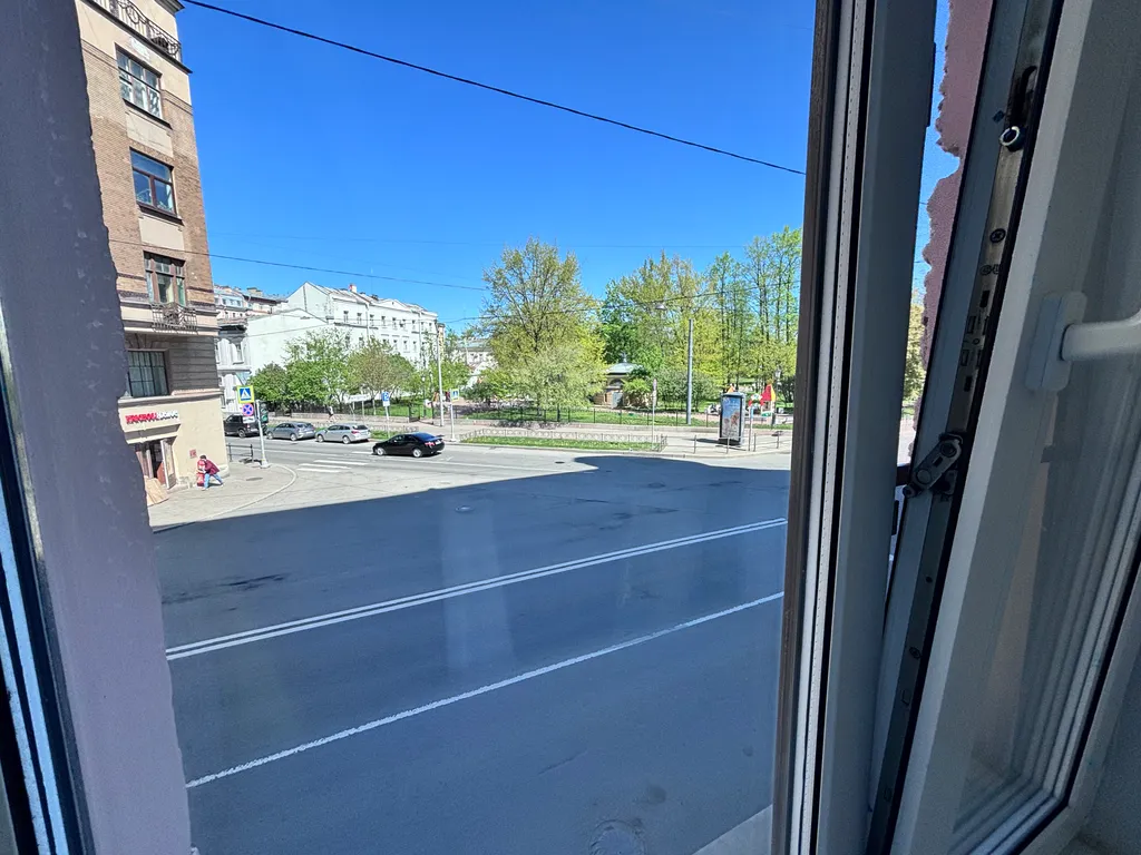 Уютная двухуровневая студия в самом центре