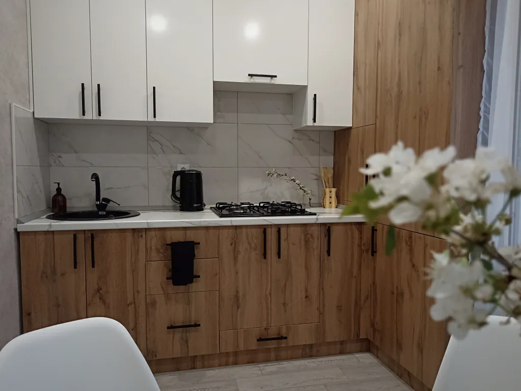 Апартаменты "Ласточкино гнездо" на 18 этаже в красивым видом