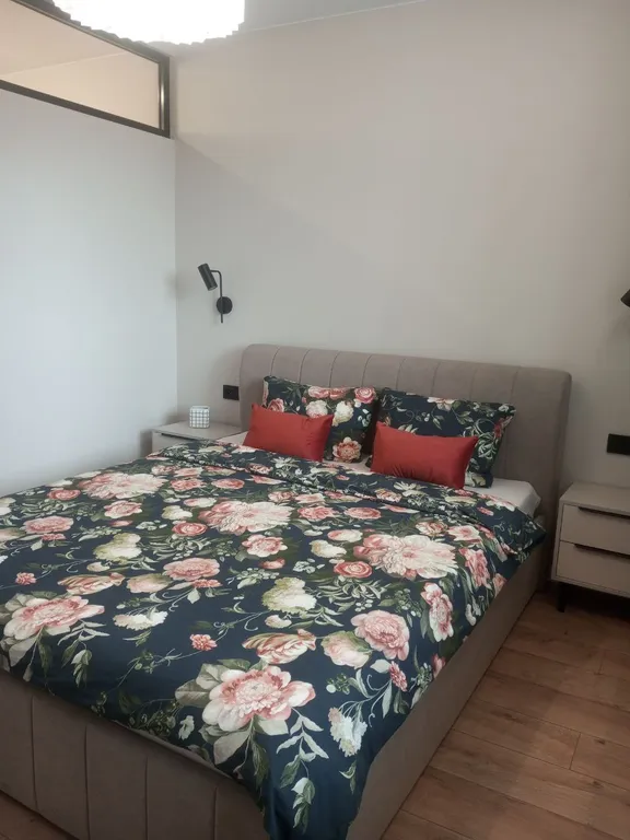 Современная уютная евродвушка для семьи