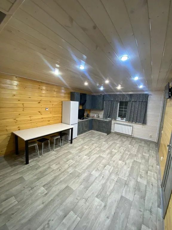 Уютный дом в живописном районе