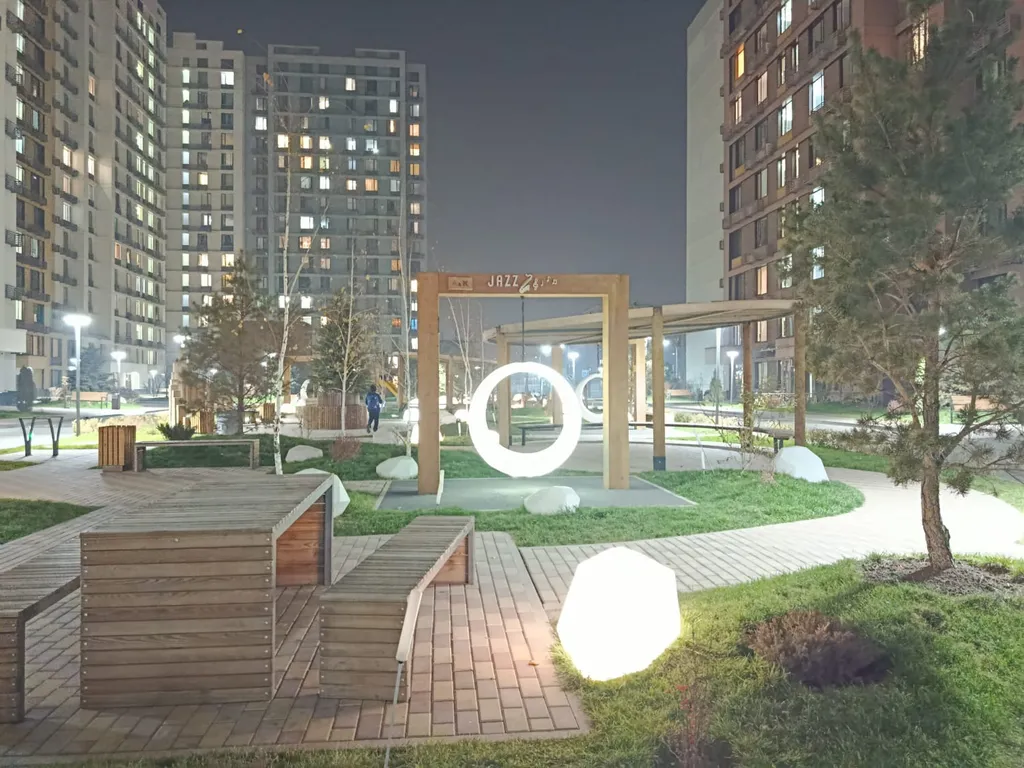 Квартира Современные и уютные апартаменты в центре города в новом ЖК — Алматы