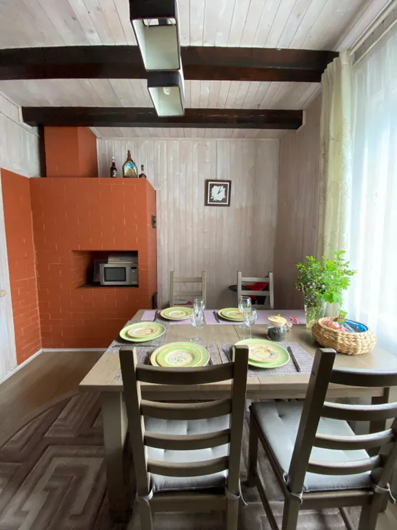 Загородный дом с баней и беседкой