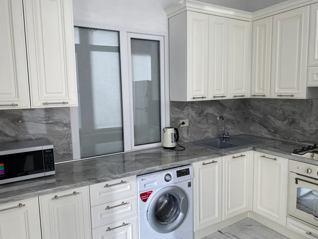 Уютная квартира с новым ремонтом возле моря