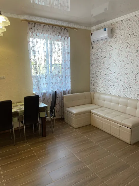 Уютный дом в центре курортного поселка