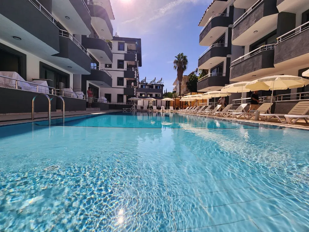 Квартира в Сиде в комплексе с бассейном — аренда посуточно в Анталья