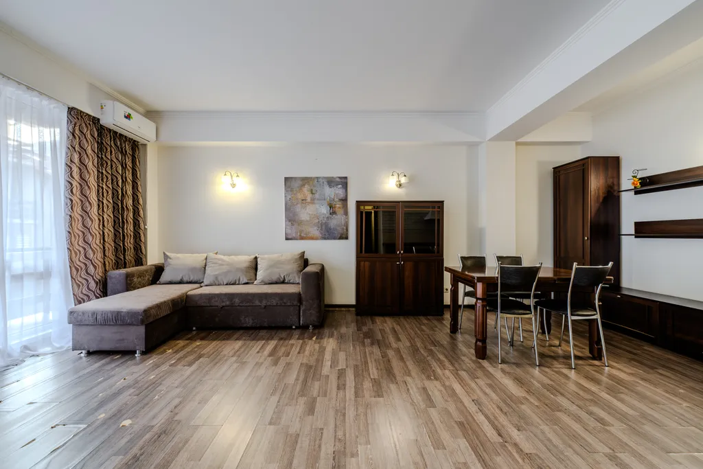 Апартаменты с балконом, 2 этаж, Семейное гнездышко с панорамой