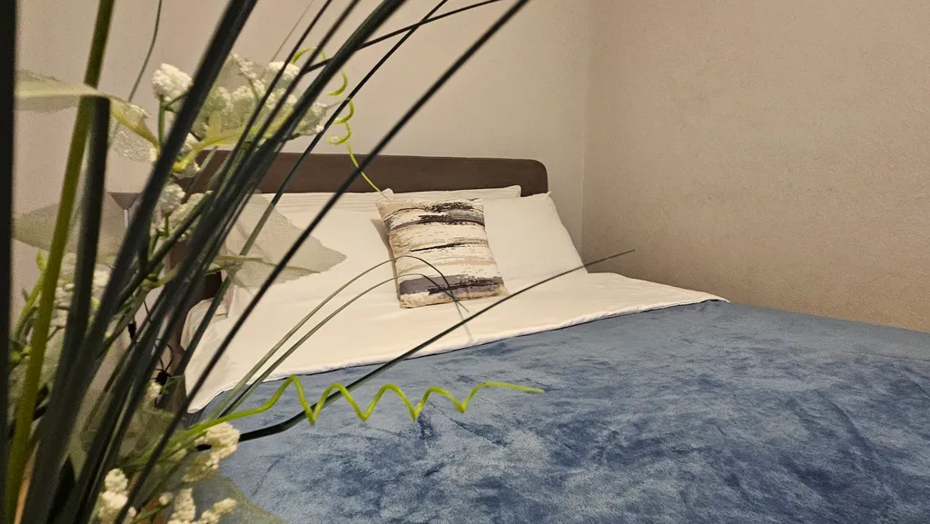 Уютная 2-квартира с гостиной и кухонной зоной