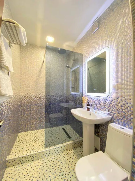 Дом в горах с видом на бассейн