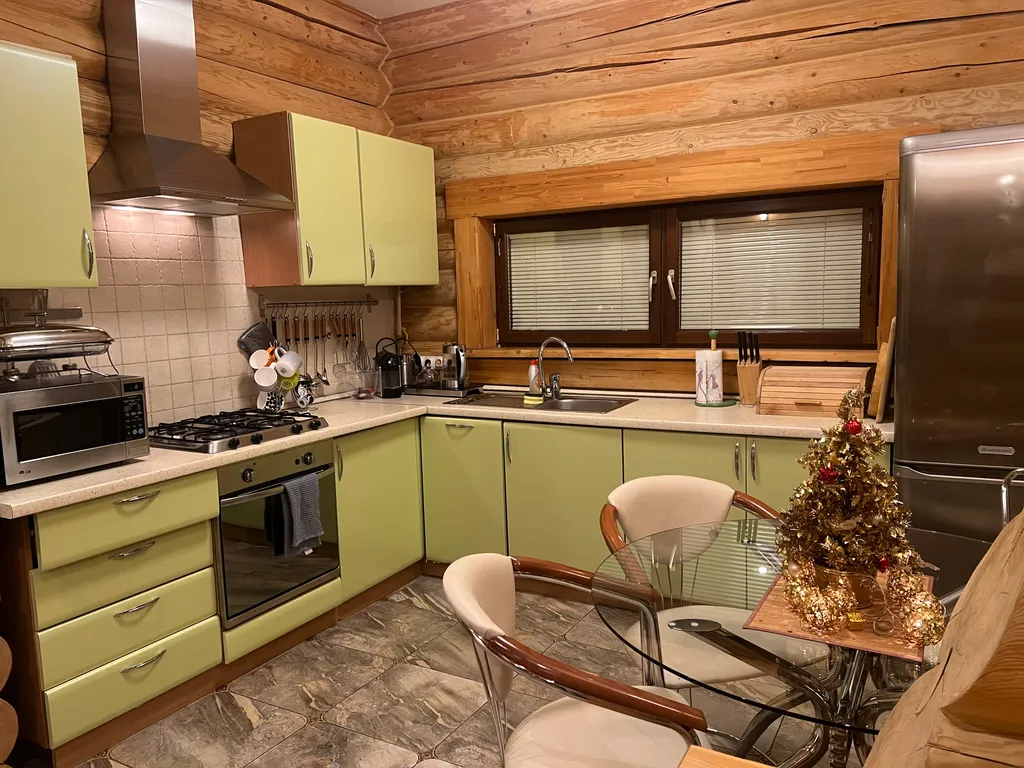 Коттедж на Новый год у воды