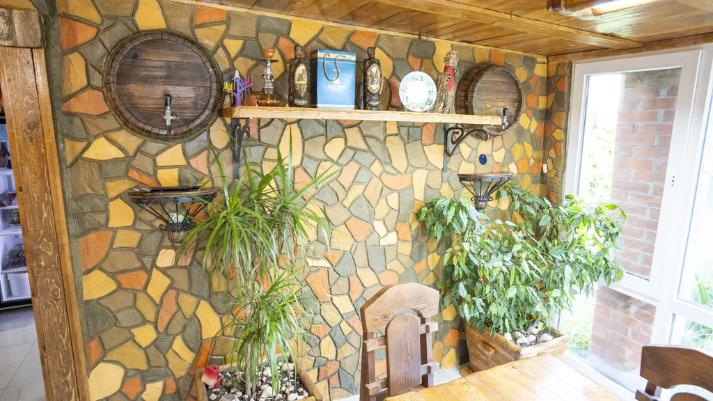 Уютный коттедж с теплым бассейном и большим чаном