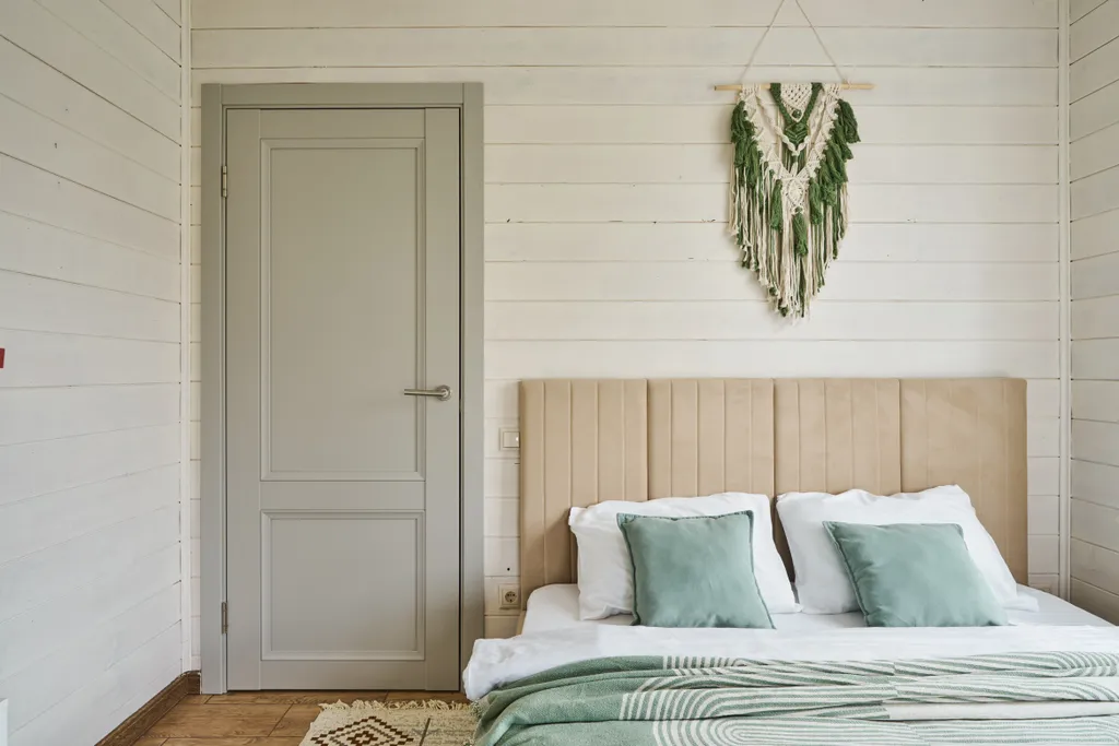 Коттедж в окружении леса с джакузи и сауной