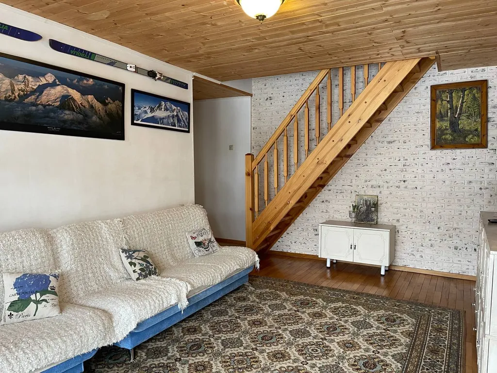 Уютный загородный дом с баней и бассейном