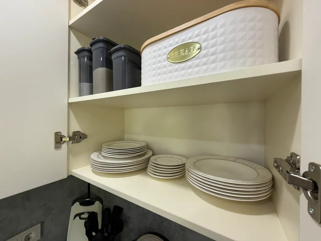 Новая евротрешка толтый мыс 5-7 мин до моря