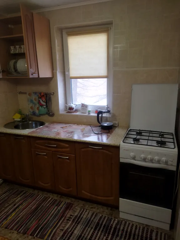 Небольшой уютный дом на спокойной улице