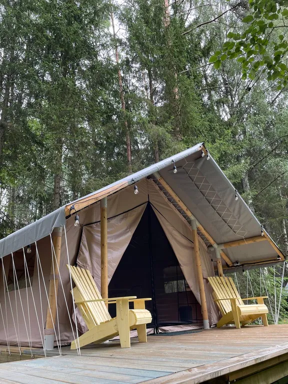 Палатка лесной домик на базе отдыха Белка