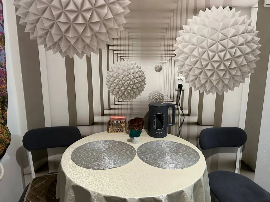 Солнечная уютная квартира возле набережной