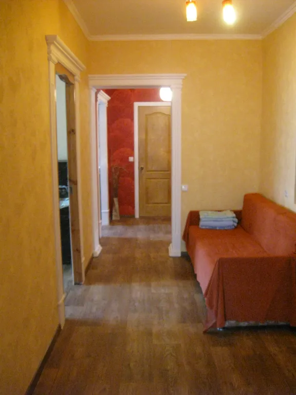 Квартира 2-комнатная Квартира — Алушта