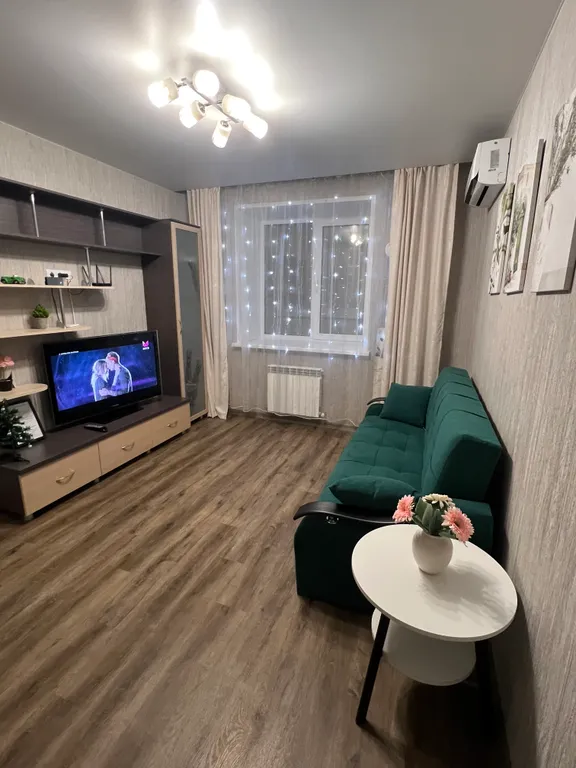 Уютная квартира с горячей водой круглый год и отоплением