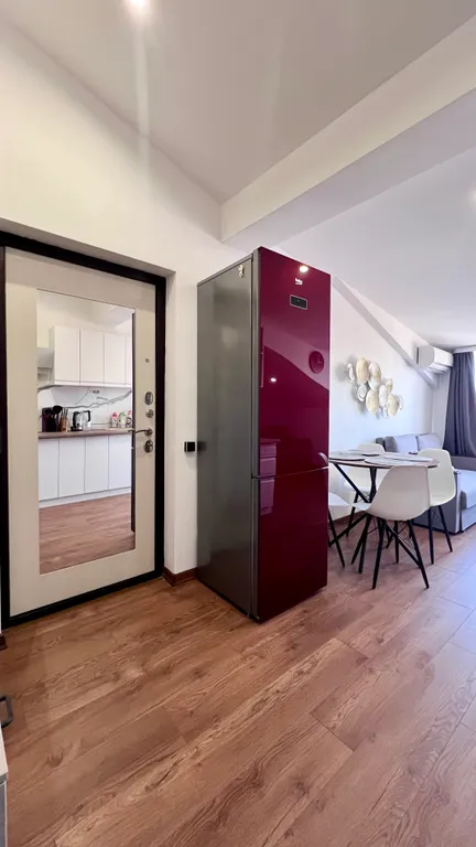 Комфортная квартира на Таврической