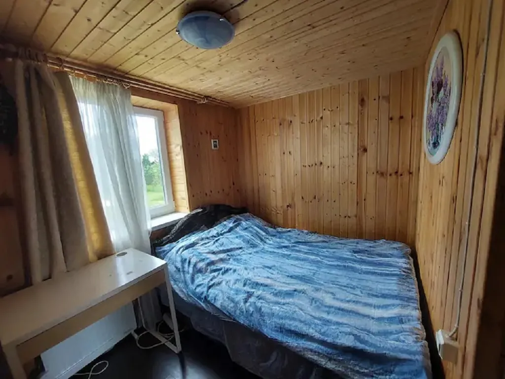 Дом между двух озёр