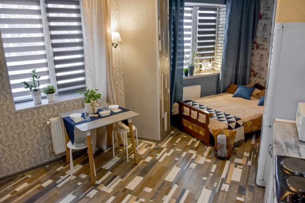 Стильная студия возле ТЦ Космос