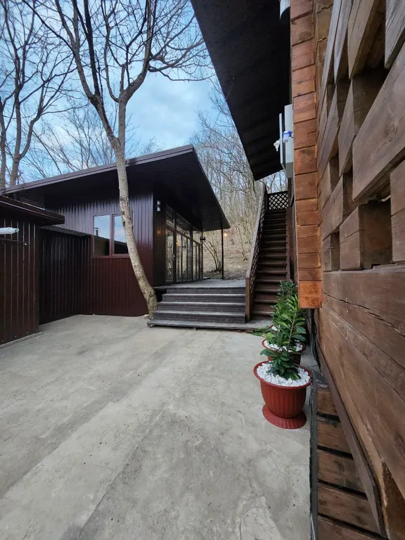 Коттедж Уютный комфортабельный гостевой дом Лада — Северская