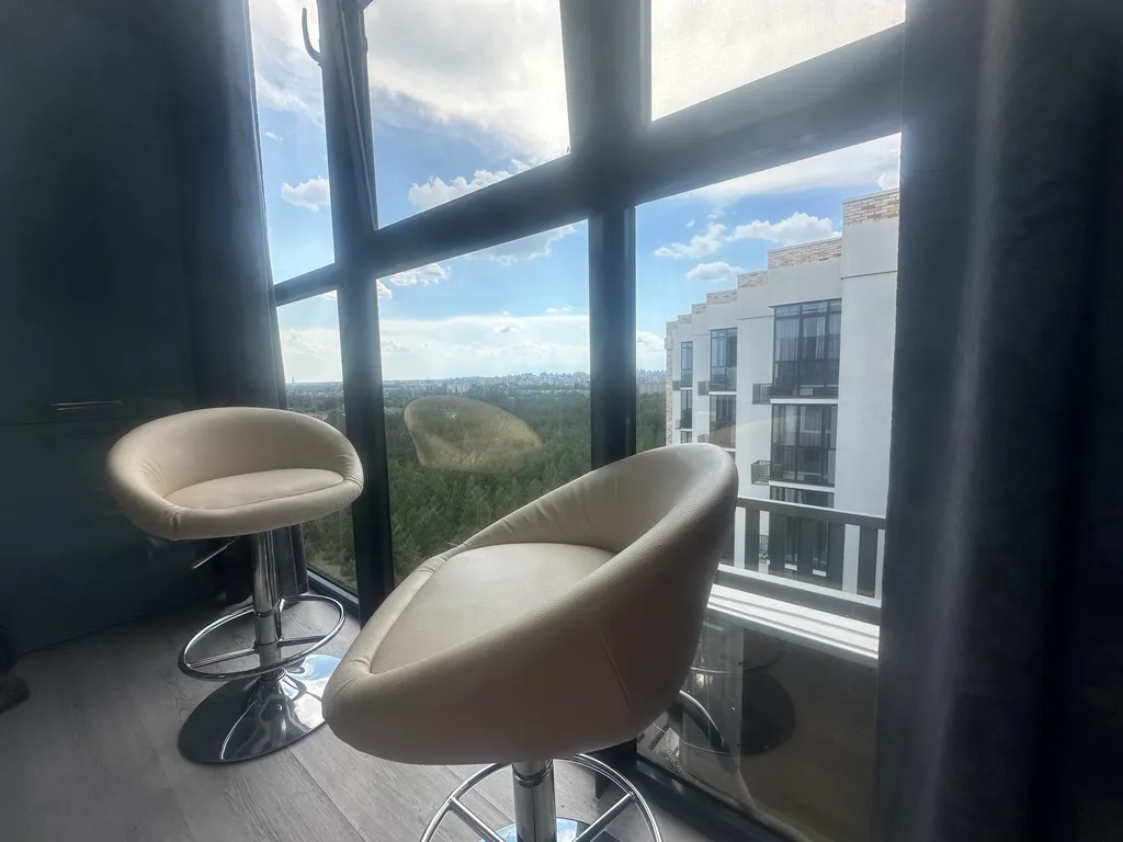 Шикарная новая трёхкомнатная квартира комфорт класса