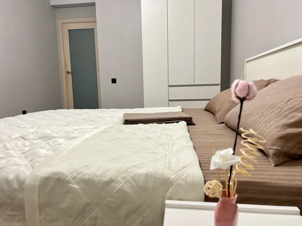 Квартира Квартира Возле планеты — Красноярск