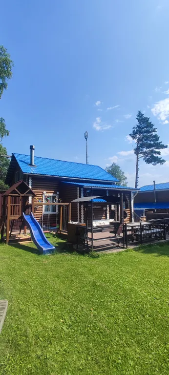 Уютный дом с камином и кедровой баней-бочкой на дровах