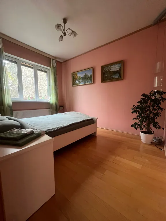 Коттедж у реки