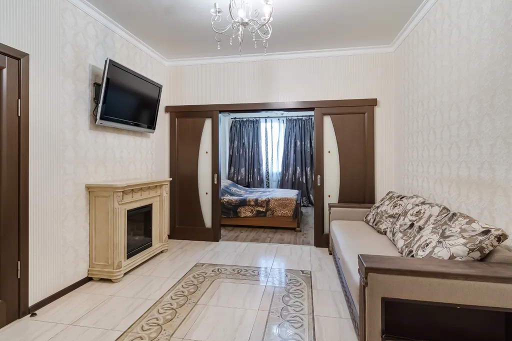 Просторная квартира в районе Шолохова, 10 минут от центра