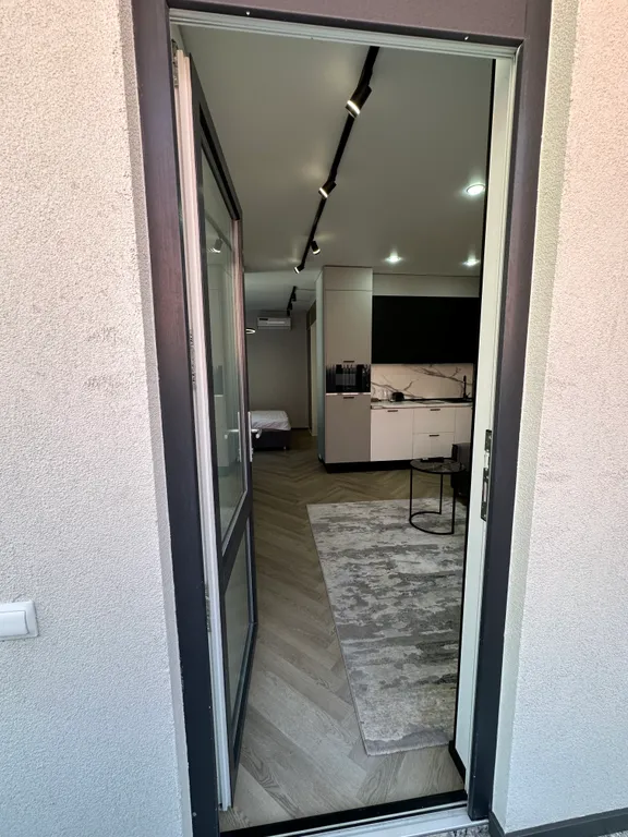 Квартира с мангальной зоной и бесплатными шезлонгами на море