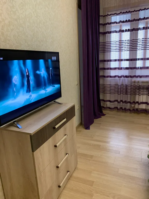 Однокомнатная просторная и светлая квартира