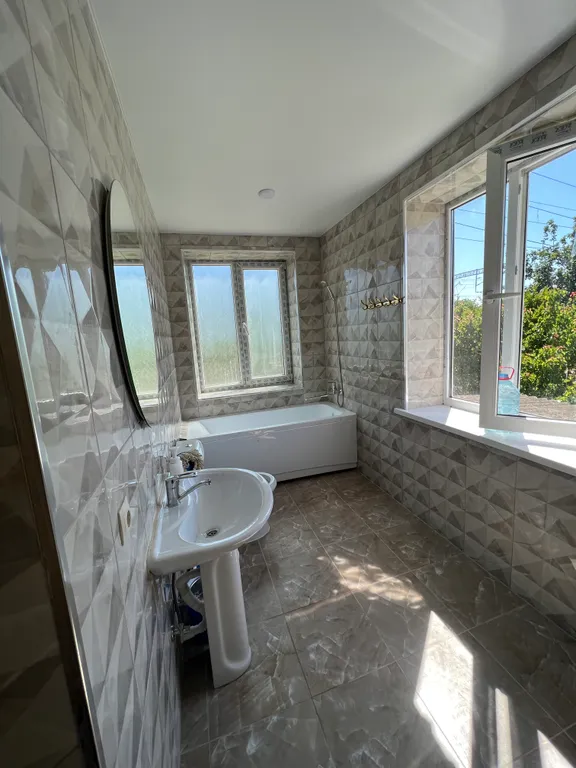 Уютный дом рядом с набережной на большую компанию до 12 человек