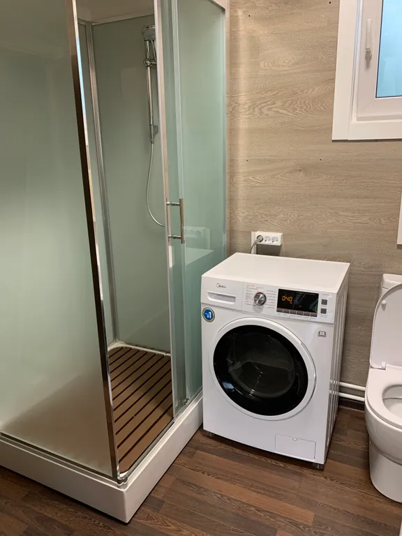 Коттедж Дом с террасой, камином, финской сауной на краю деревни с видом вдаль — Степаново