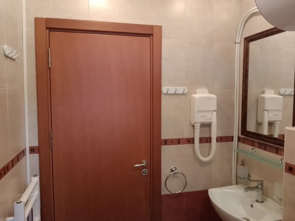 Трехкомнатный люкс в соснах у моря в Санта Марина