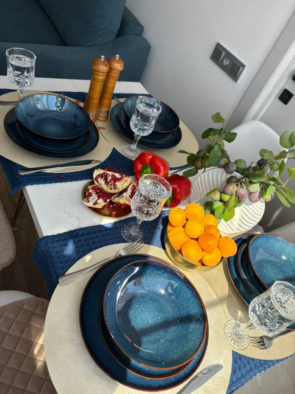 Квартира Двухкомнатная квартира с дизайнерским ремонтом — Адлер