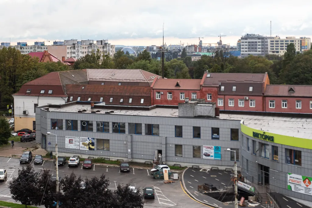 Уютная квартира с двумя балконами в центре рядом с Островом Канта