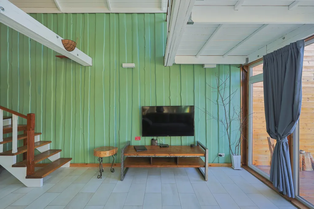 Двухэтажный коттедж с кондиционером, с видом на реку