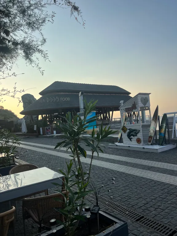 Апартаменты в вечнозелёном парке у моря