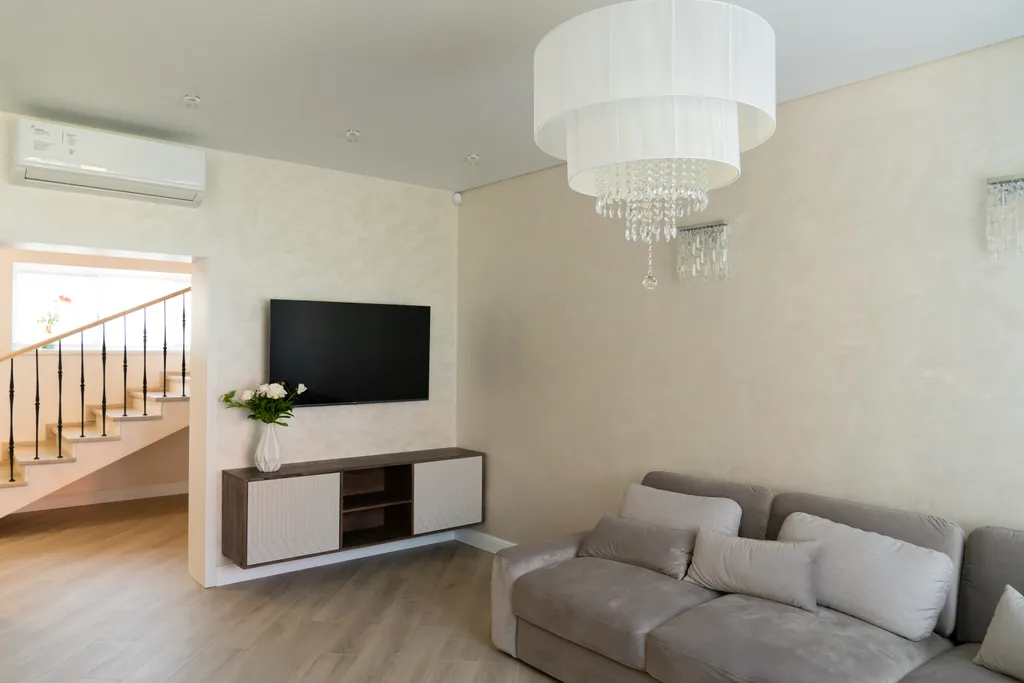 Таунхаус с дизайнерским ремонтом на участке