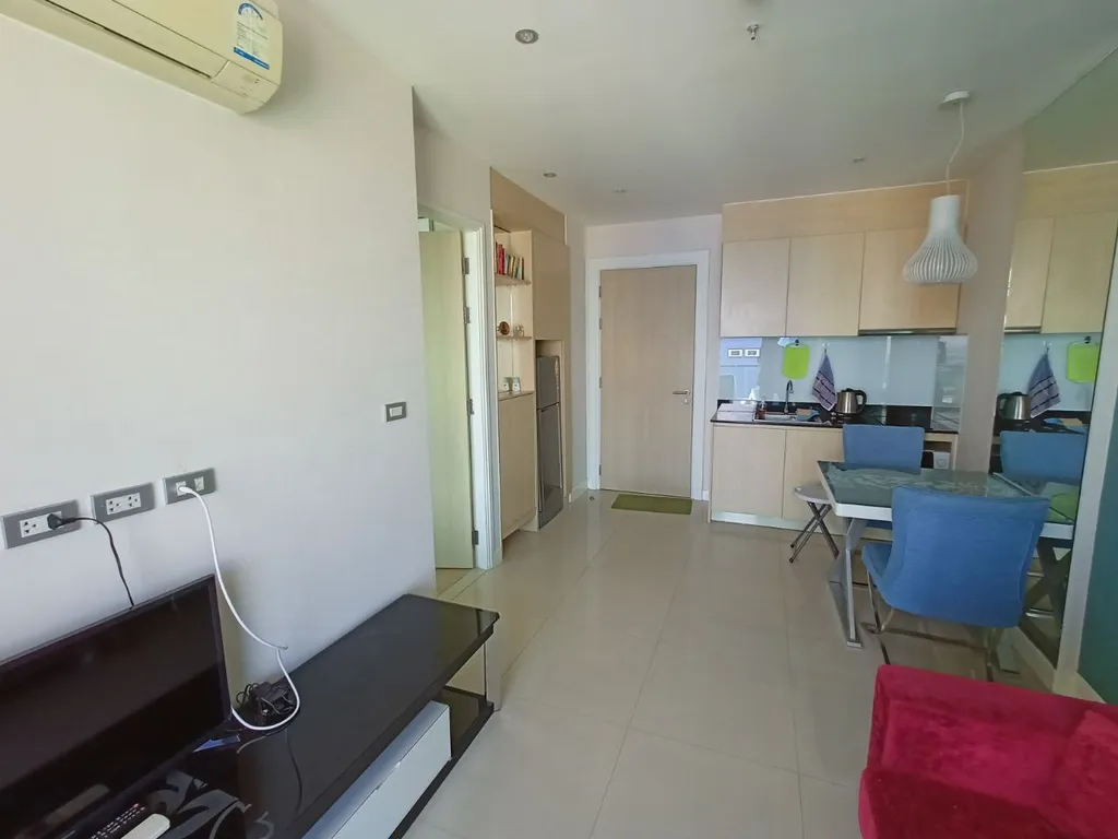 1бед 13эт вид на бассейн