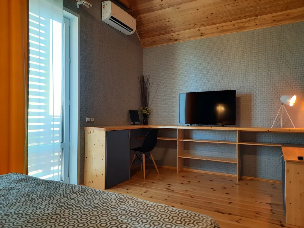 Дом с минибассейном