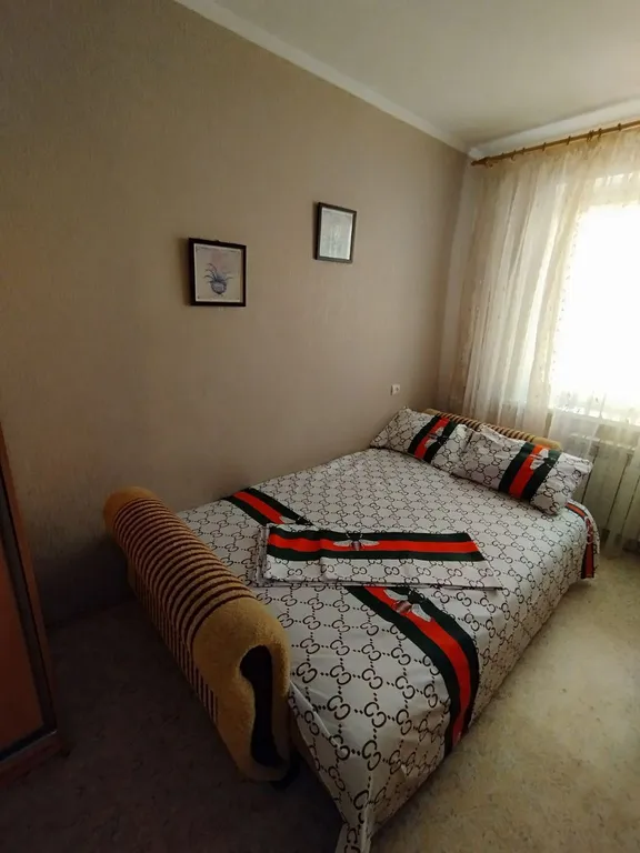 Двухкомнатная квартира в хорошем районе