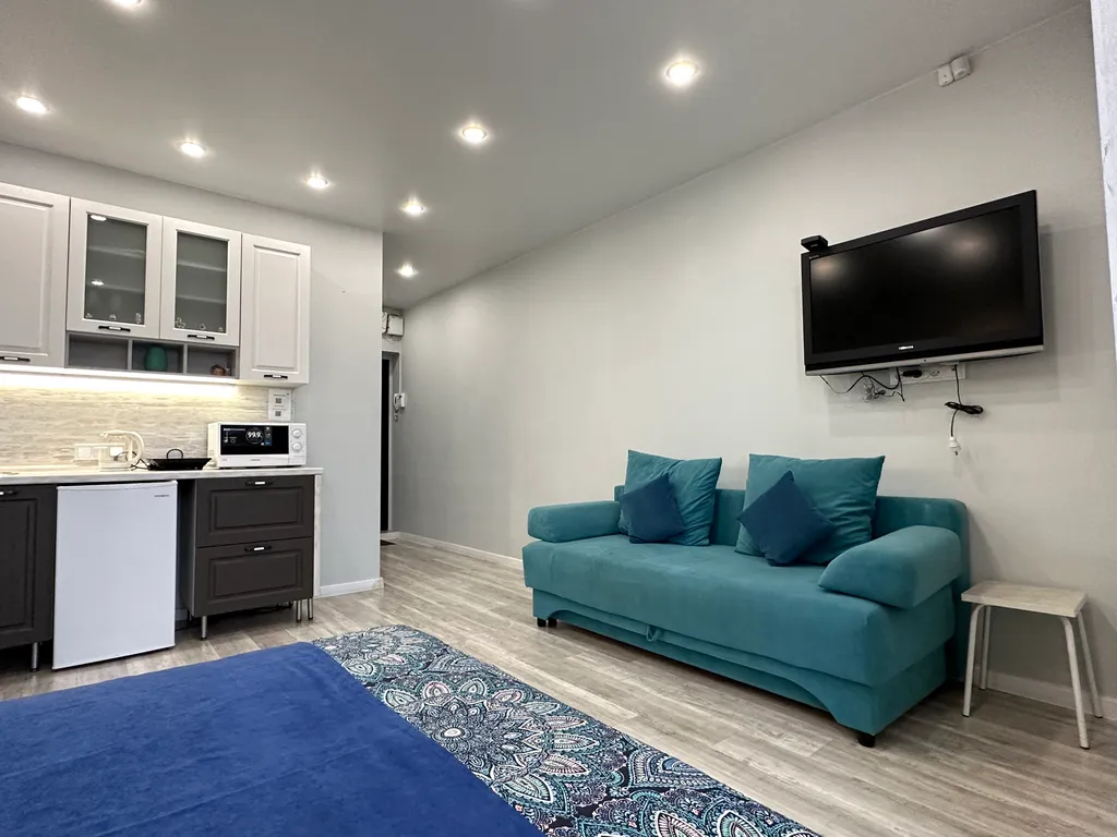 Студия 17 этаж с видом на город, не берем оплату за финальную уборку