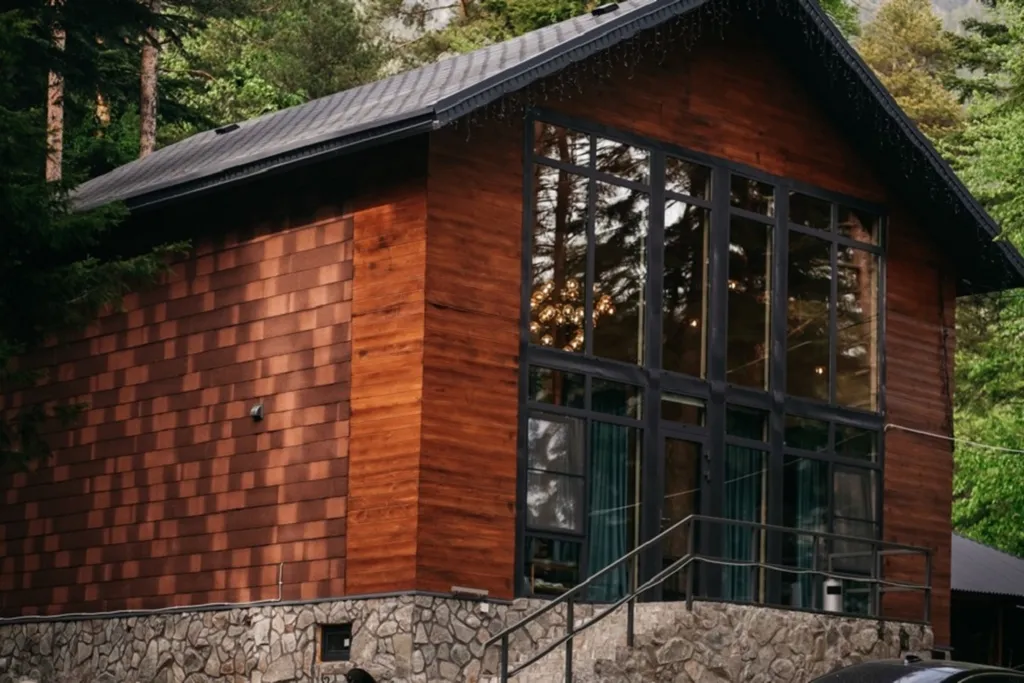 Коттедж 5-комнатный Дом — аренда посуточно в Архыз