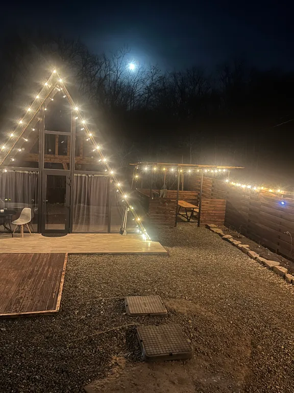 А-фрейм с бассейном