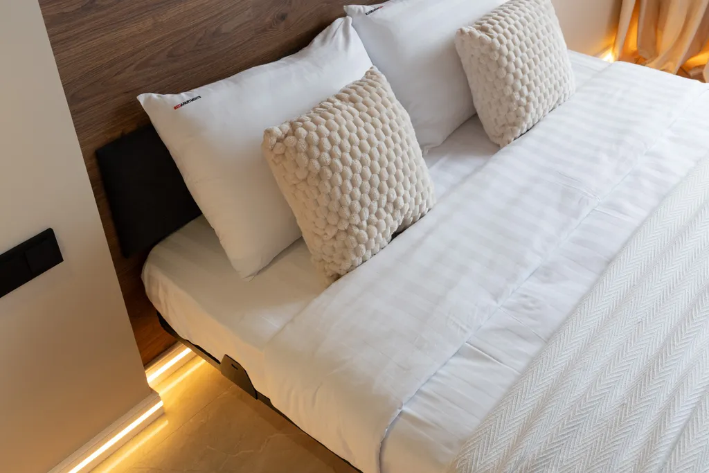 Арт Лайт Сити апартамент Мэлори